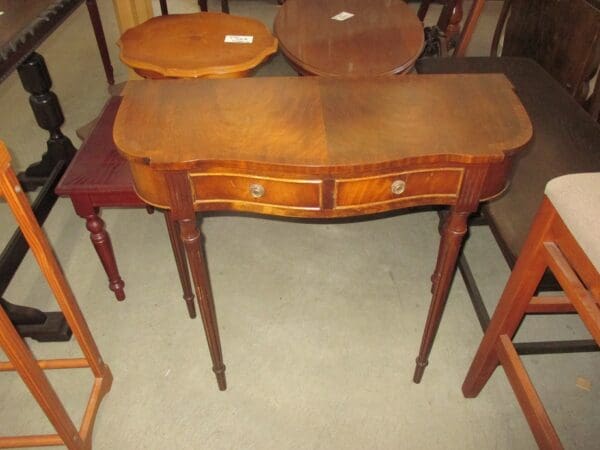 Flame Mahogany Hall table