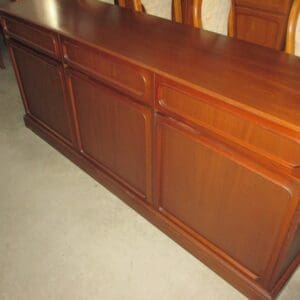' Noblett' Retro Buffet