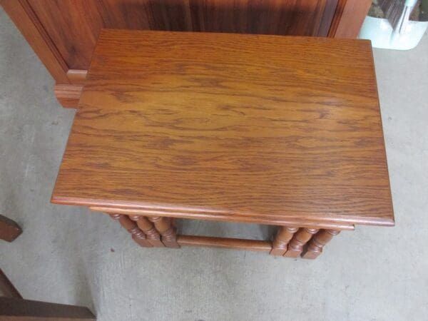 Oak Nest of Tables - Image 2