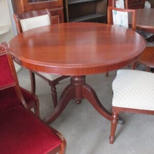 Mahogany Round Table