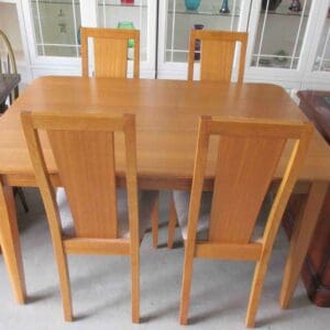 ' Pfitzner ' Oak Dining Set